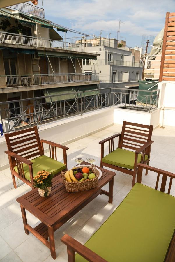 Hotel_Tier Атина Екстериор снимка