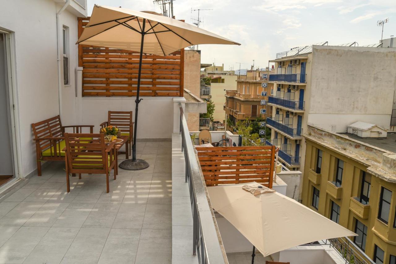 Hotel_Tier Атина Екстериор снимка