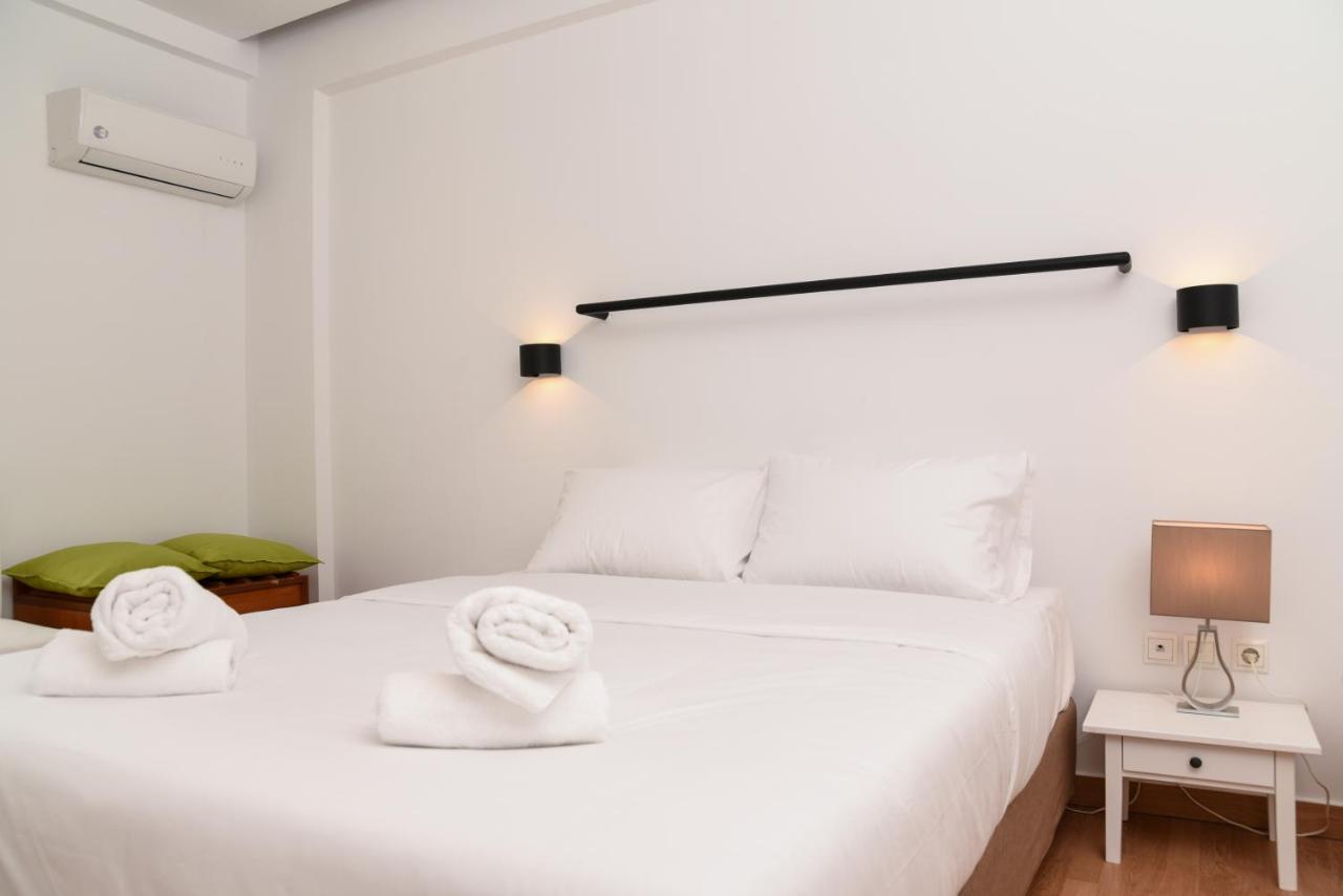Hotel_Tier Атина Екстериор снимка