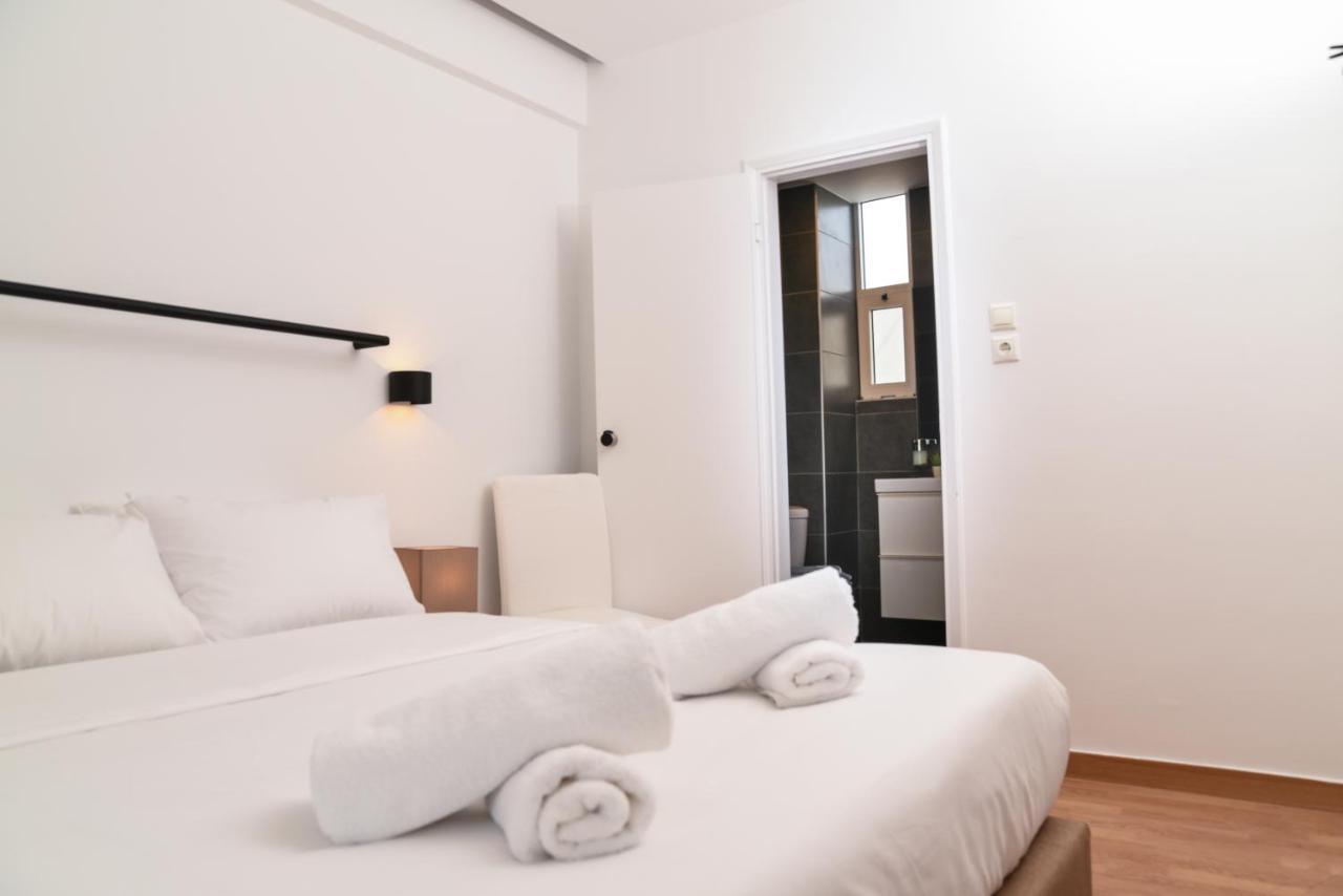 Hotel_Tier Атина Екстериор снимка