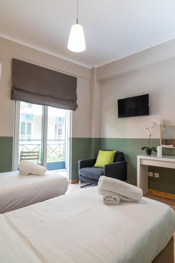 Hotel_Tier Атина Екстериор снимка